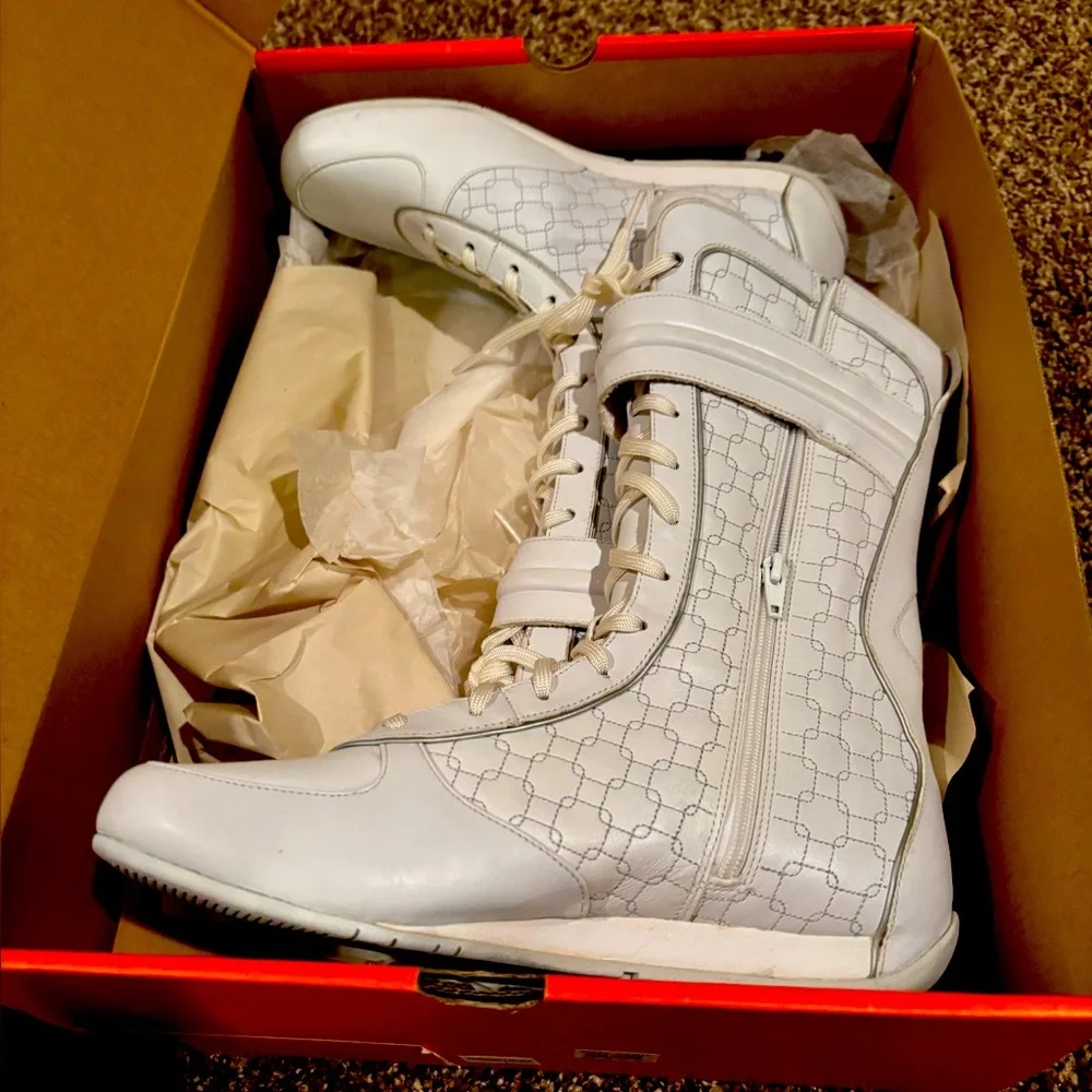 Nike Hypnotize White and Metallic Silver Sneakers - Picture 1 of 12